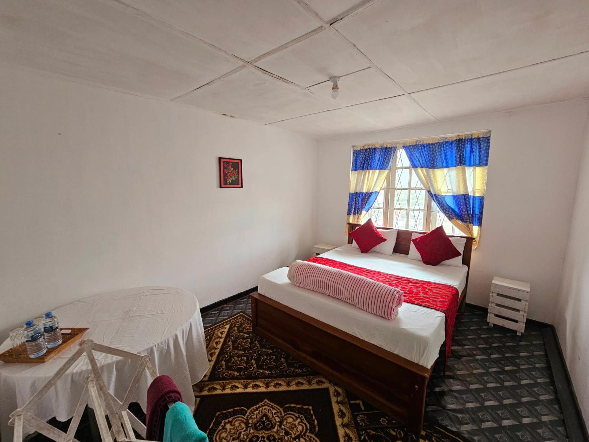 Haven Backpackers Hostel Нувара Елия Екстериор снимка